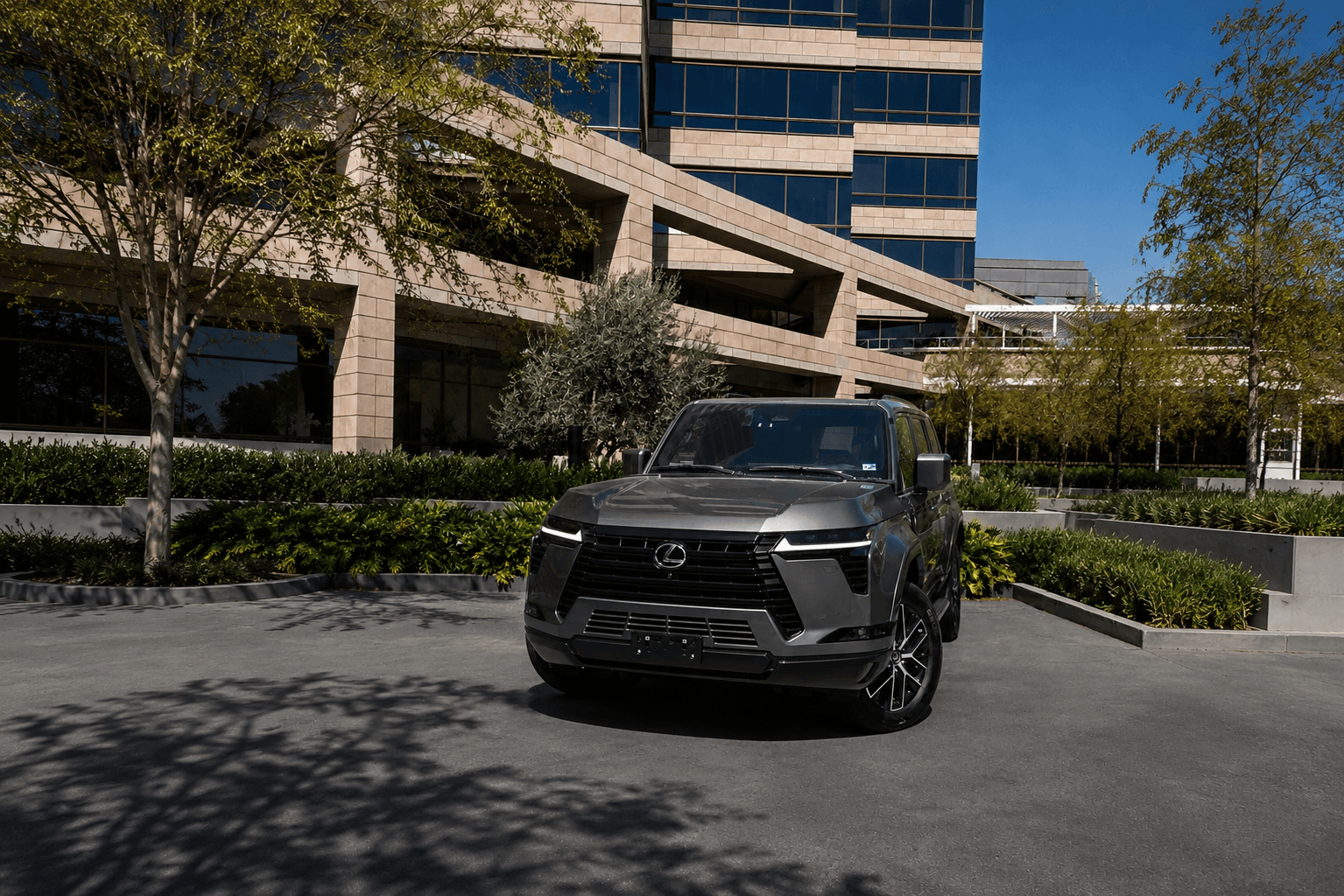 2025 Lexus Gx550 — photo 2