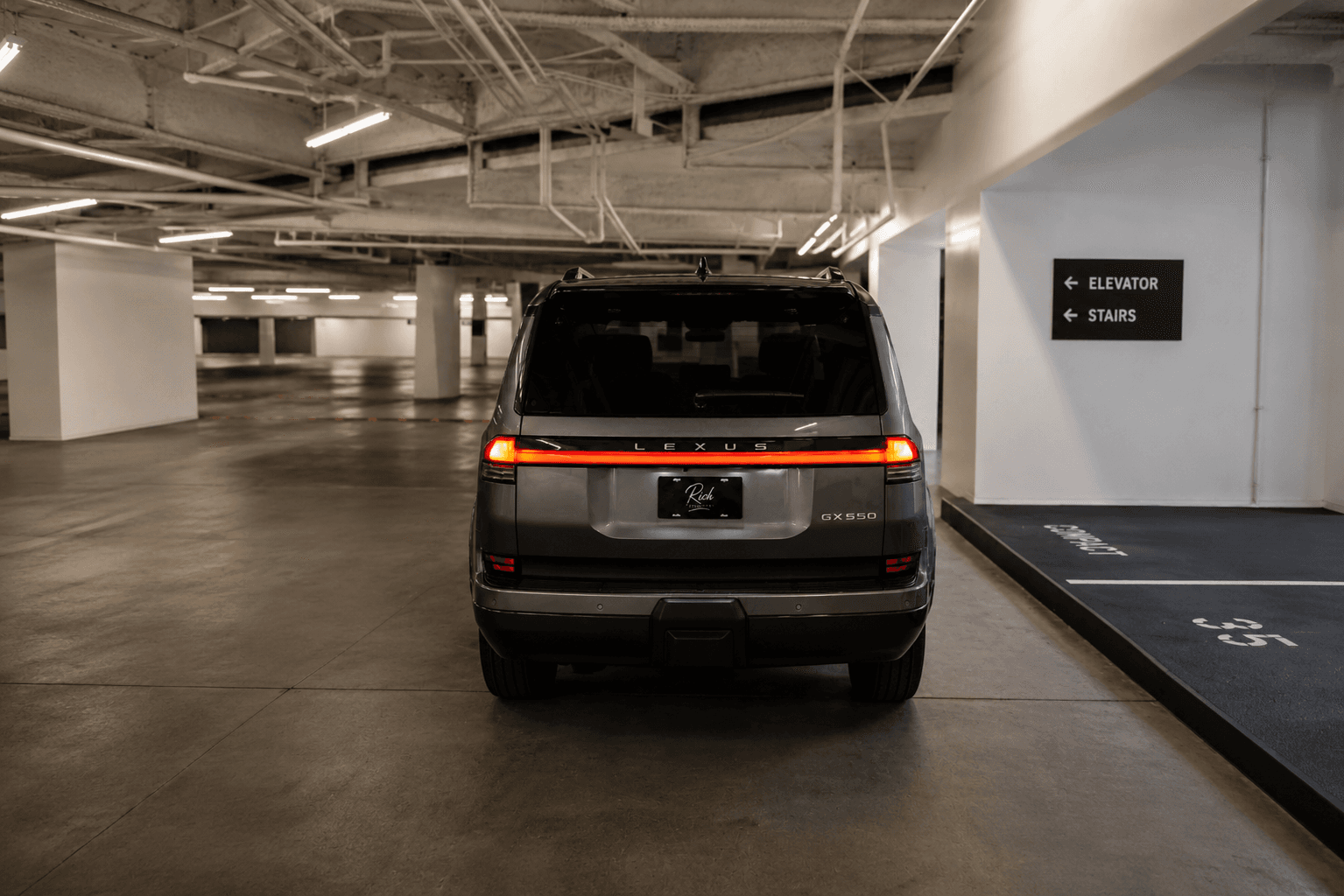 2025 Lexus Gx550 — photo 6