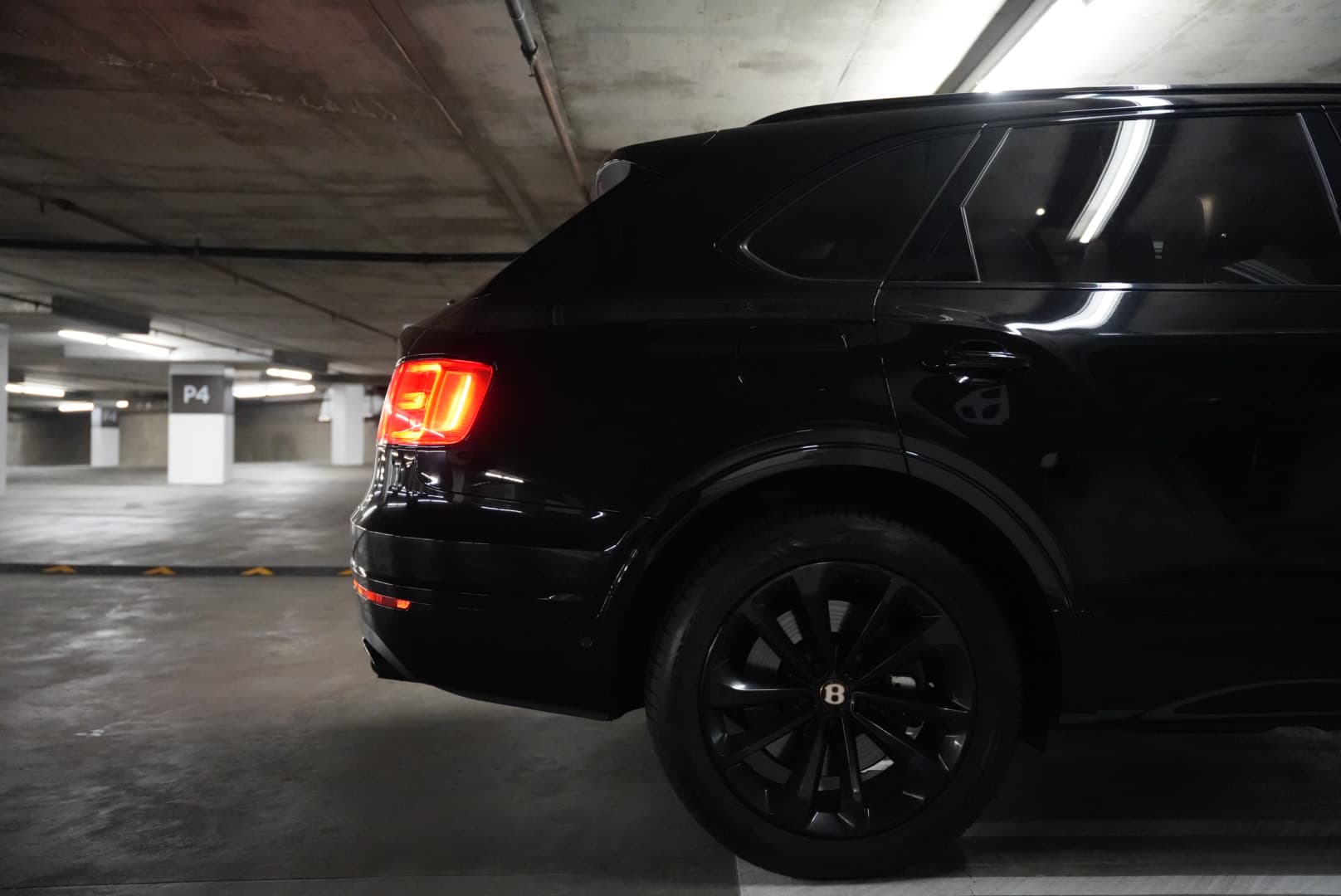 2019 Bentley Bentayga 100th Anniversary Edition — photo 3