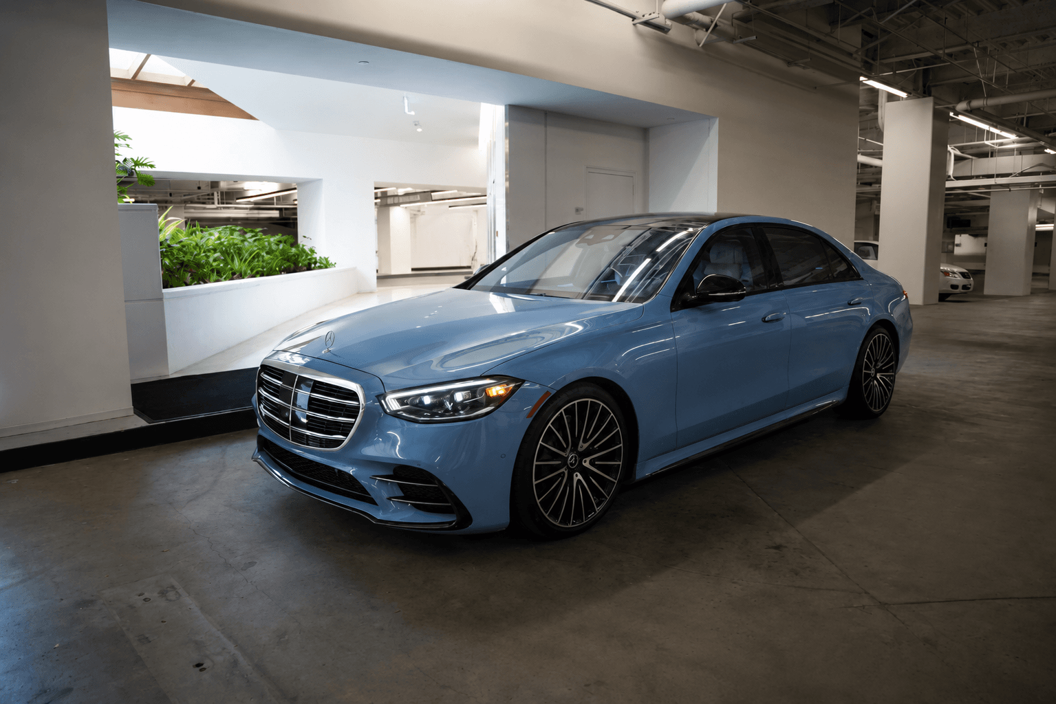 2025 Mercedes S580 Manufactor — photo 3