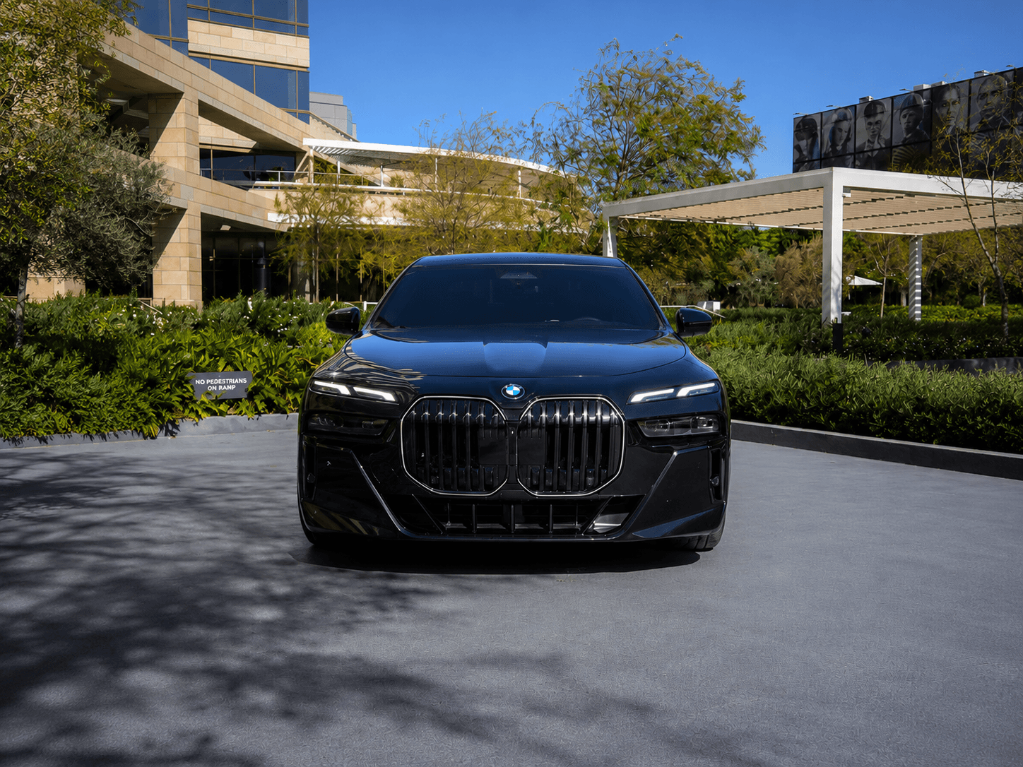 2026 BMW 760i